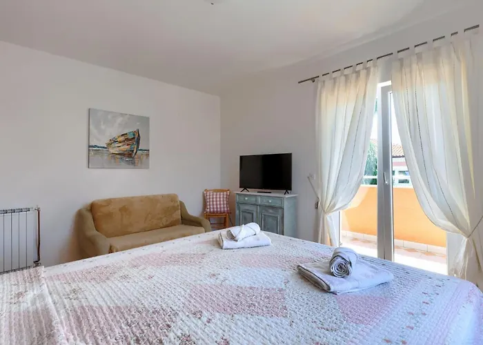 Alba-2 By Interhome 아파트 우마그